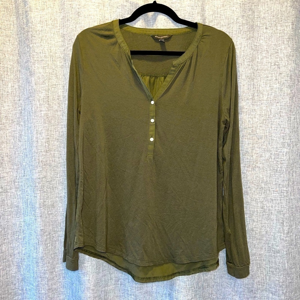 banana republic top medium